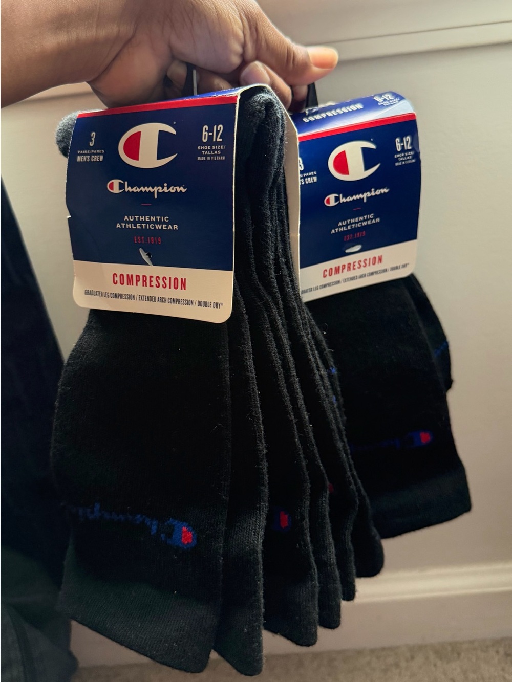 Champion Black Athletic Compression Crew Socks with Logo (6-12)